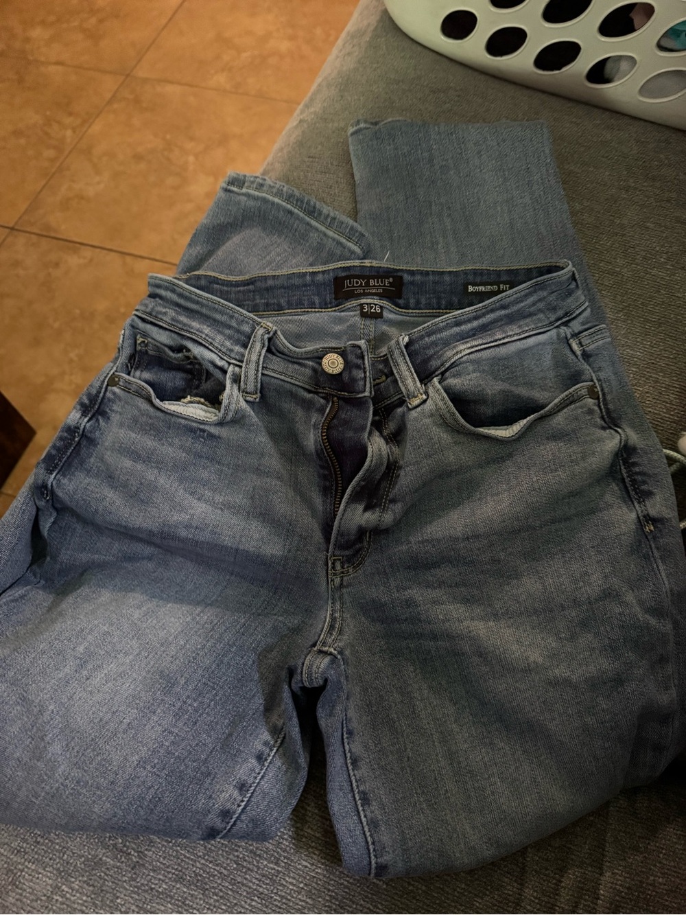 Judy Blue Medium Wash Straight Leg Jeans
